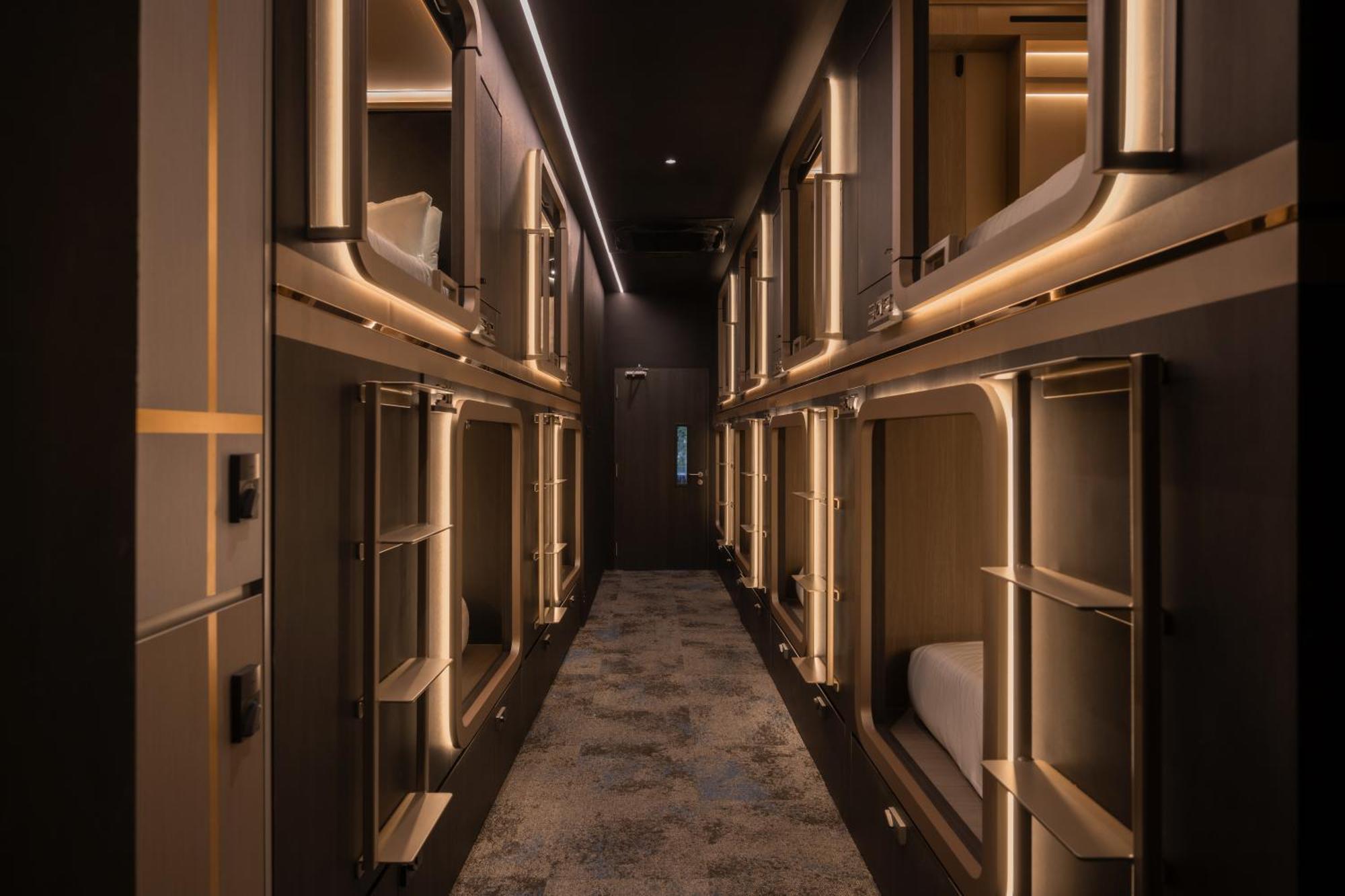 Cube Social Boutique Capsule Hotel At Boat Quay Szingapúr Kültér fotó